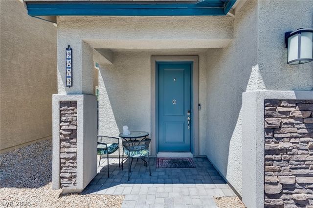 9273 Bluemist Falls Street, Las Vegas, NV 89123