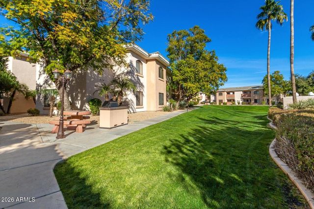 10030 W Indian School Road 146, Phoenix, AZ 85037