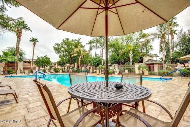 10030 W Indian School Road 146, Phoenix, AZ 85037