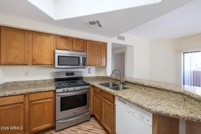 10030 W Indian School Road 146, Phoenix, AZ 85037