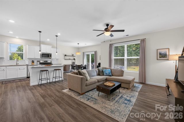 7148 Wheyfield Drive, Charlotte, NC 28215