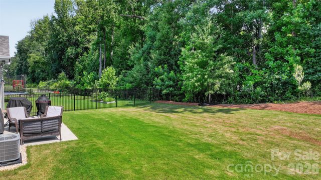 7148 Wheyfield Drive, Charlotte, NC 28215