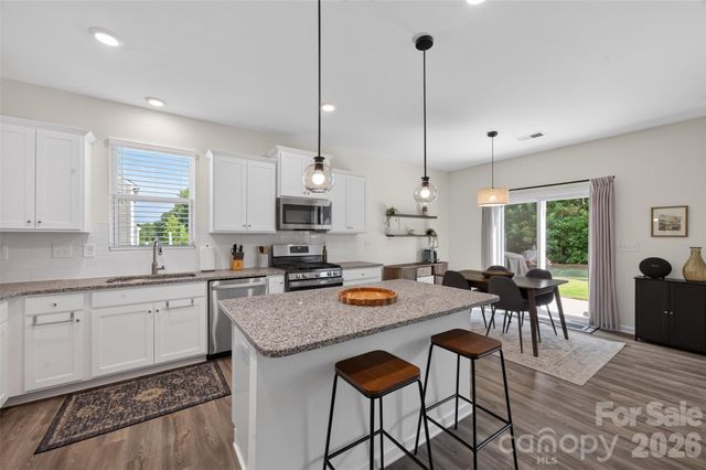 7148 Wheyfield Drive, Charlotte, NC 28215