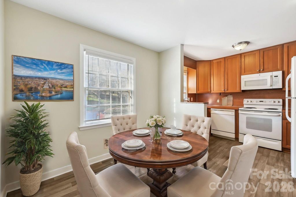 1334 Briar Creek Road 2, Charlotte, NC 28205