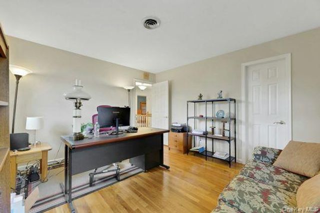 4 Liberty Circle, New City, NY 10956