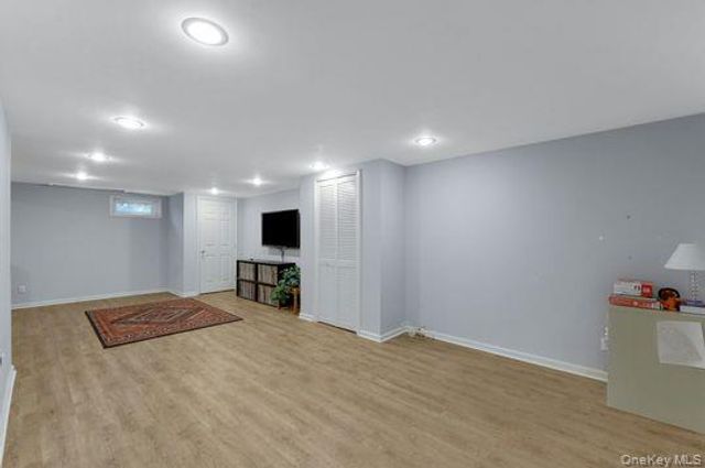 4 Liberty Circle, New City, NY 10956