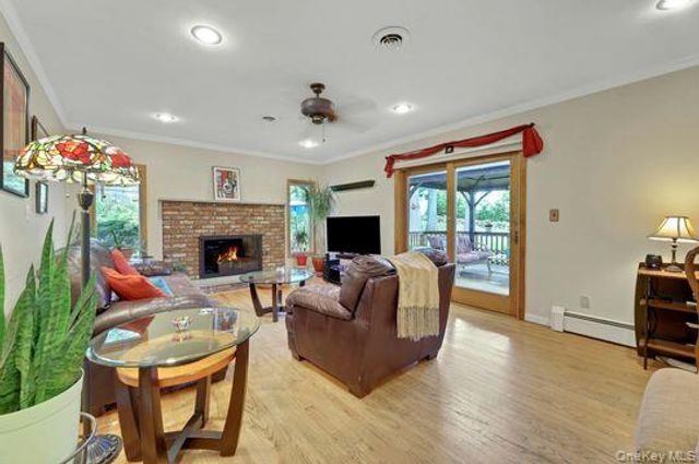 4 Liberty Circle, New City, NY 10956