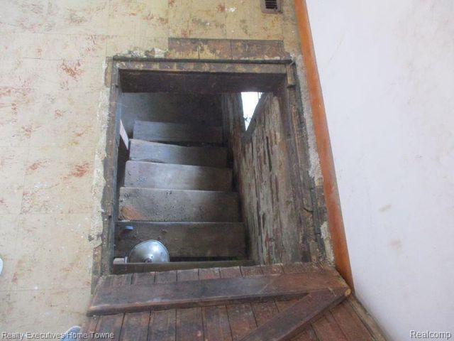 831 BANCROFT Street, Port Huron, MI 48060