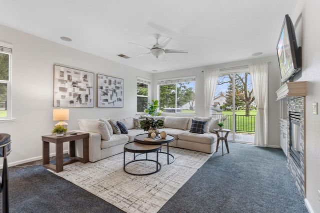 3361 Swallows Nest Ln, Sacramento, CA 95833