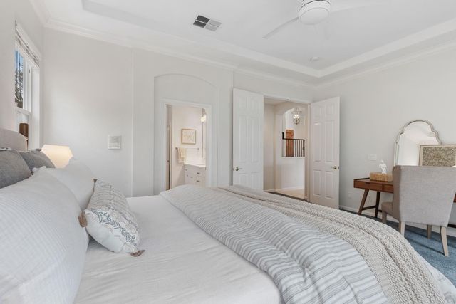 3361 Swallows Nest Ln, Sacramento, CA 95833