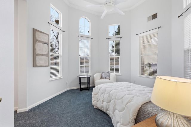 3361 Swallows Nest Ln, Sacramento, CA 95833