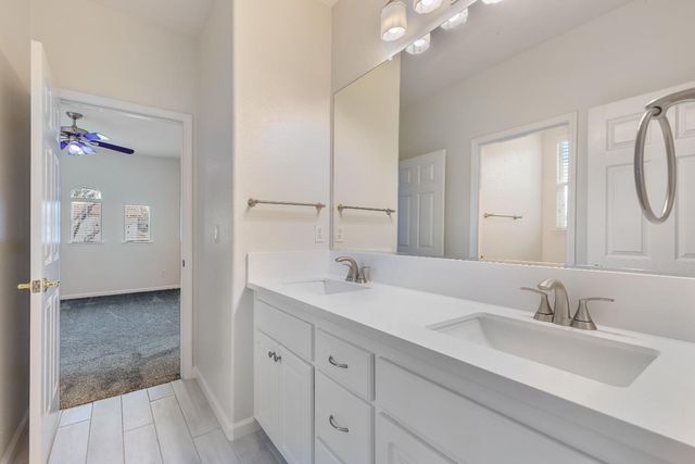 3361 Swallows Nest Ln, Sacramento, CA 95833