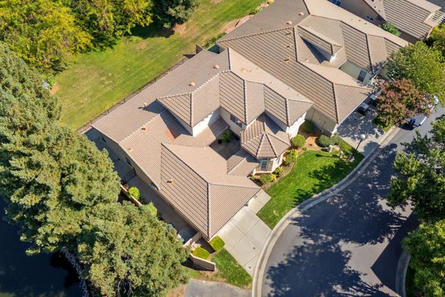 3361 Swallows Nest Ln, Sacramento, CA 95833