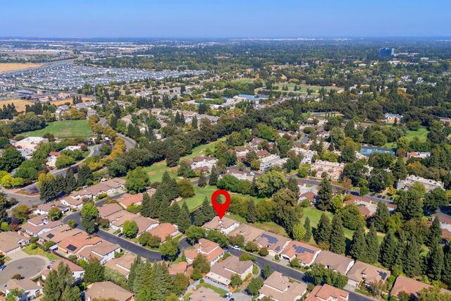 3361 Swallows Nest Ln, Sacramento, CA 95833