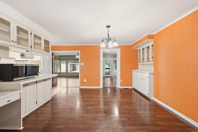 6 Meadowbrook Drive, Conway, AR 72032