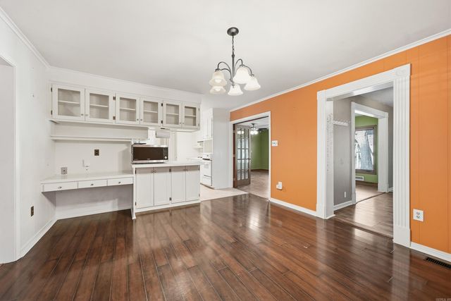 6 Meadowbrook Drive, Conway, AR 72032