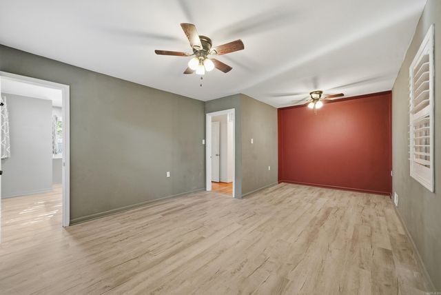 6 Meadowbrook Drive, Conway, AR 72032