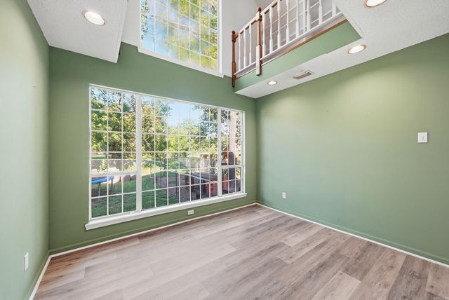 6 Meadowbrook Drive, Conway, AR 72032