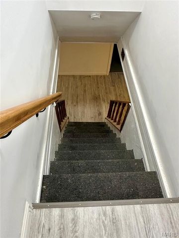 1618 Patterson Road, Florissant, MO 63031