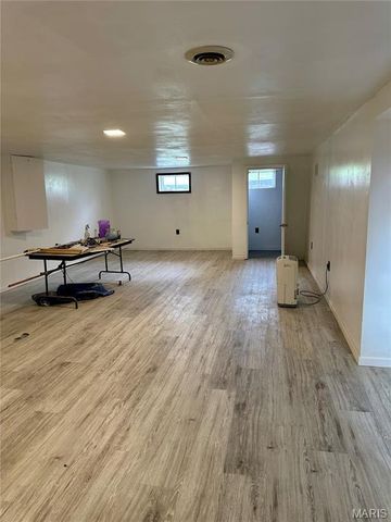 1618 Patterson Road, Florissant, MO 63031