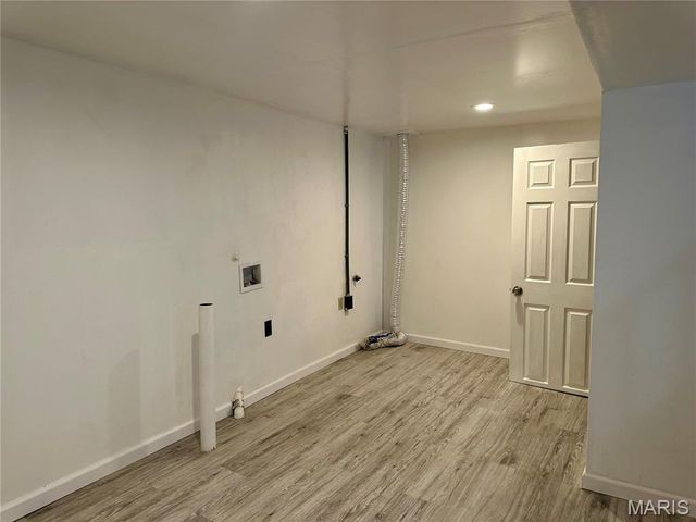 1618 Patterson Road, Florissant, MO 63031