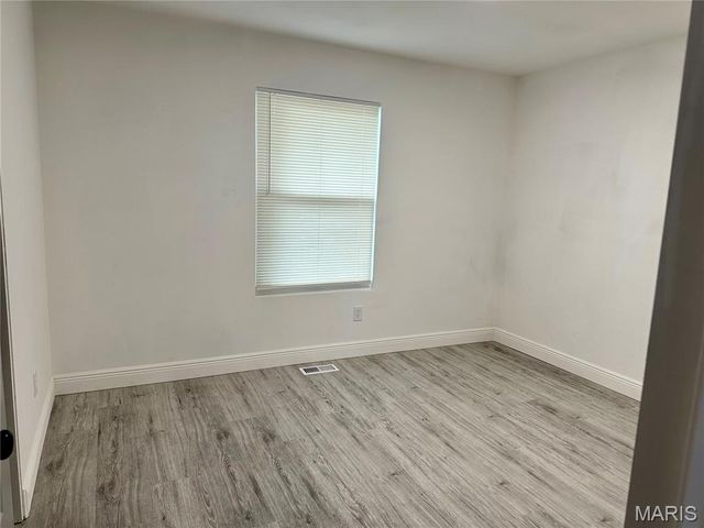 1618 Patterson Road, Florissant, MO 63031