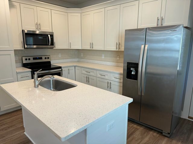 142 N Sand Palm Road, Freeport, FL 32439