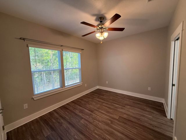 142 N Sand Palm Road, Freeport, FL 32439