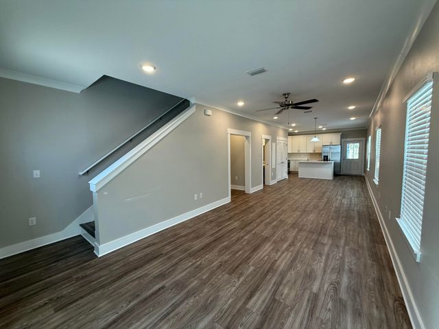 142 N Sand Palm Road, Freeport, FL 32439