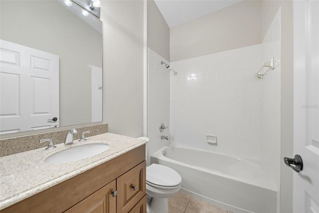 11724 HOLLY CREEK DRIVE, Riverview, FL 33569