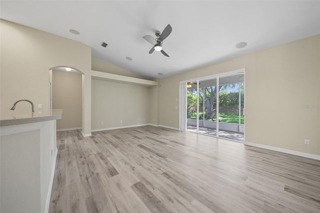 11724 HOLLY CREEK DRIVE, Riverview, FL 33569