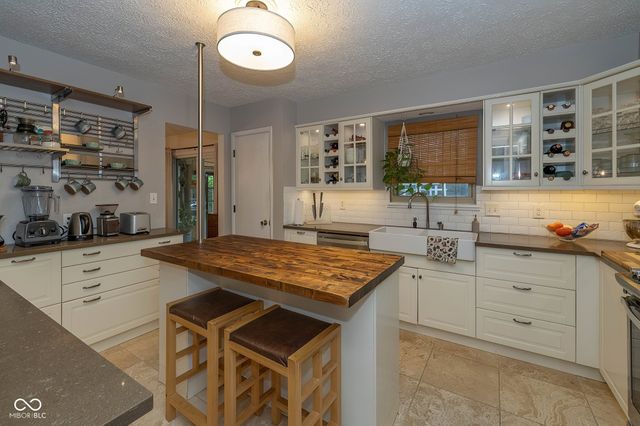 7515 Madden Drive, Fishers, IN 46038