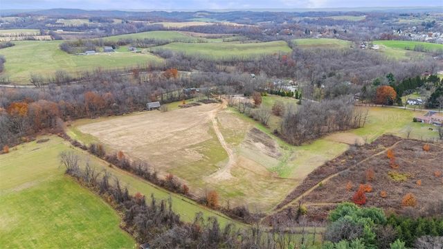 33 Orchard Drive, Sewickley Twp, PA 15637