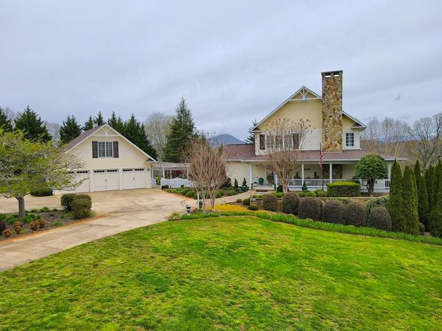392 Hwy 66, Young Harris, GA 30582