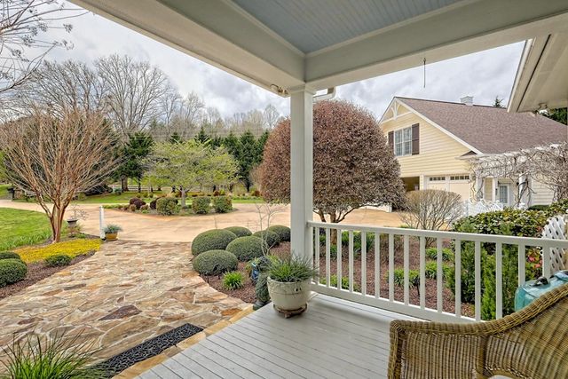 392 Hwy 66, Young Harris, GA 30582