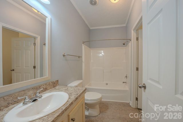 17 Berry Hill Road, Asheville, NC 28806