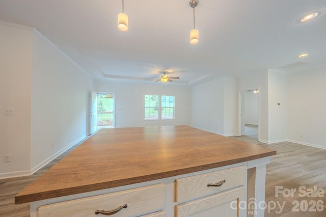 17 Berry Hill Road, Asheville, NC 28806