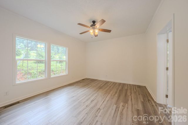 17 Berry Hill Road, Asheville, NC 28806