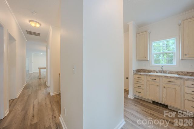 17 Berry Hill Road, Asheville, NC 28806