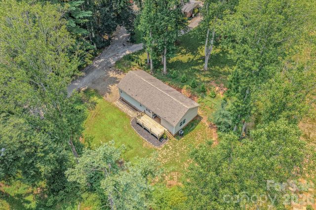 17 Berry Hill Road, Asheville, NC 28806