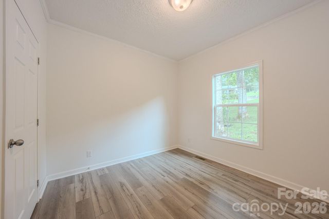 17 Berry Hill Road, Asheville, NC 28806
