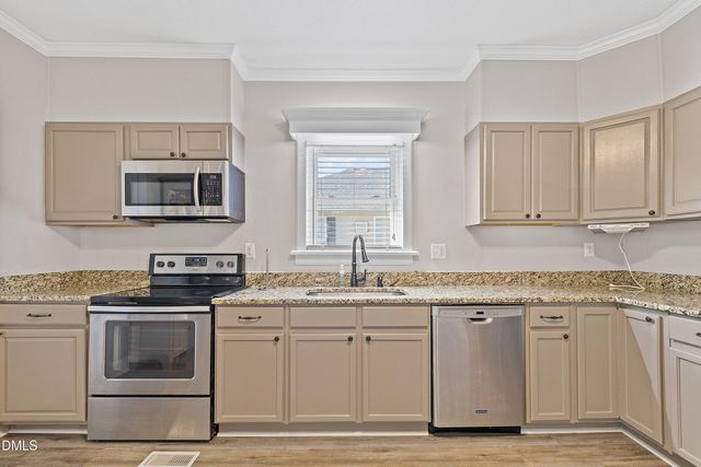 403 W E Street, Erwin, NC 28339