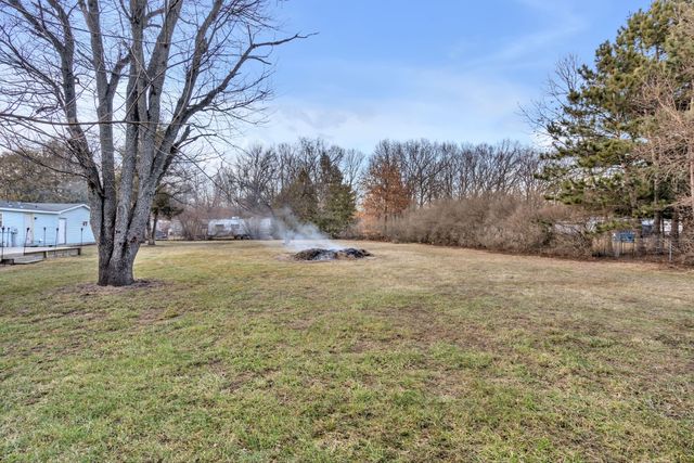 14865 Heritage Drive W, Wheatfield, IN 46392