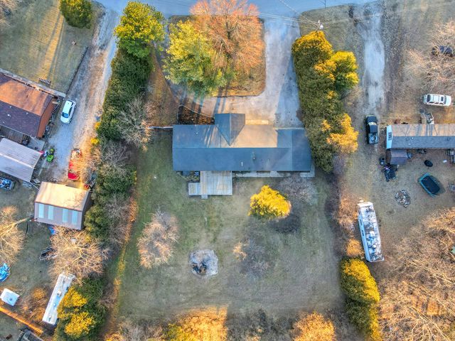 14865 Heritage Drive W, Wheatfield, IN 46392