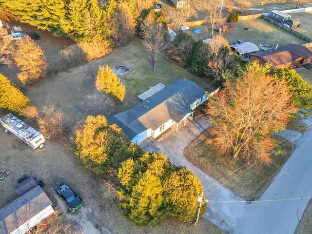 14865 Heritage Drive W, Wheatfield, IN 46392