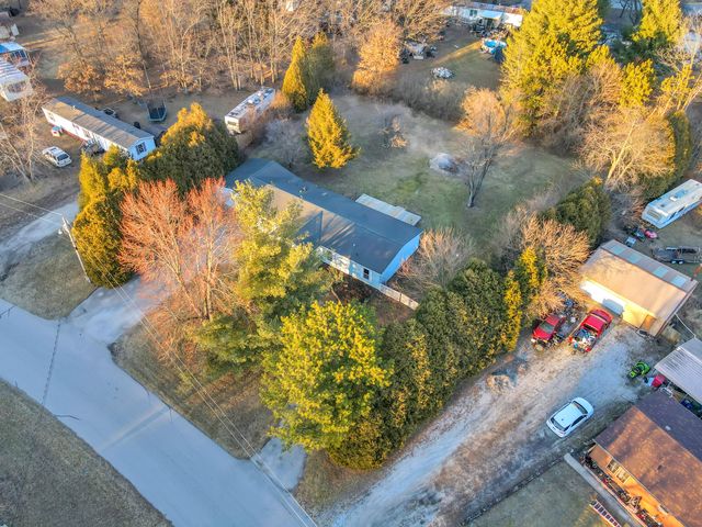 14865 Heritage Drive W, Wheatfield, IN 46392