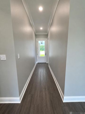29463 Northlake Drive, Denham Springs, LA 70726