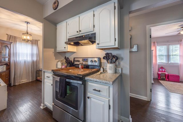 3006 Lynnwood Drive, Paris, KY 40361