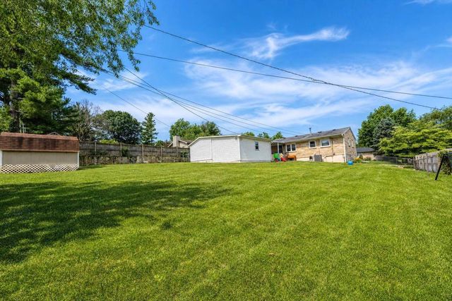 3006 Lynnwood Drive, Paris, KY 40361