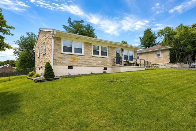 3006 Lynnwood Drive, Paris, KY 40361